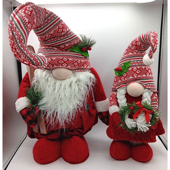 Christmas Holiday Plush Figurines Gnome Decor Set of 4 Knit Festive Seasonal - Picture 2 of 15